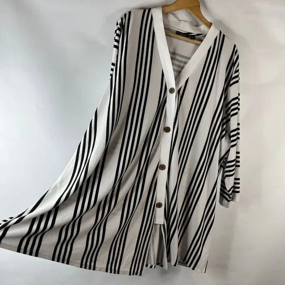 Susan Graver Weekens Womens Tunic Top Size 5X Black White Striped Button Up - Picture 3 of 9